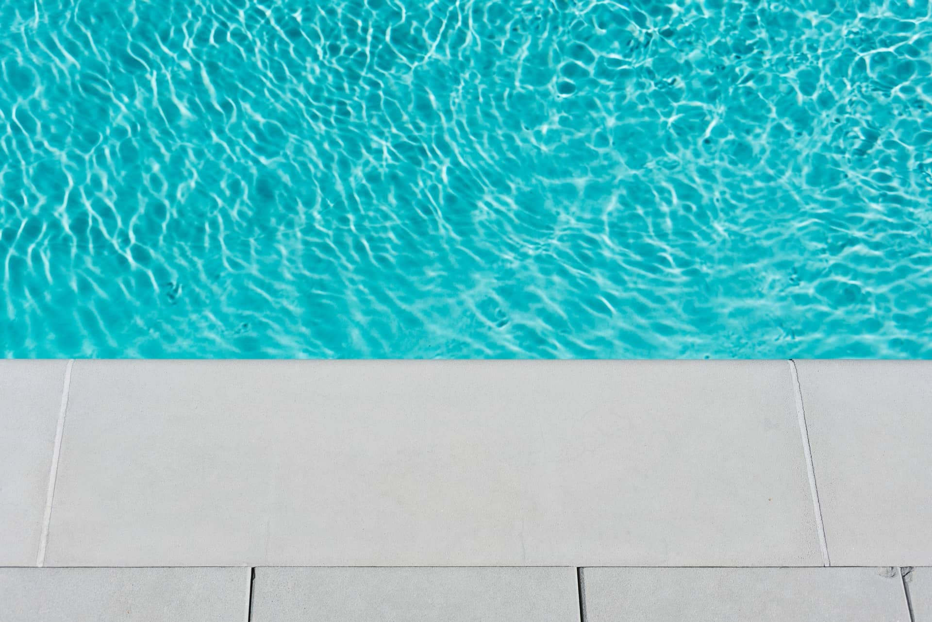 volet roulant électrique piscine